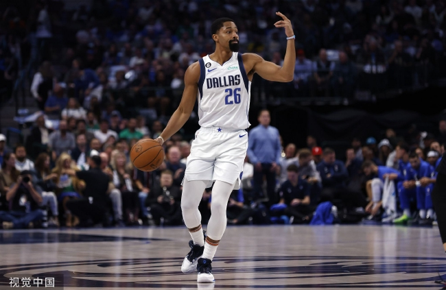 显示出强大 显示出强大